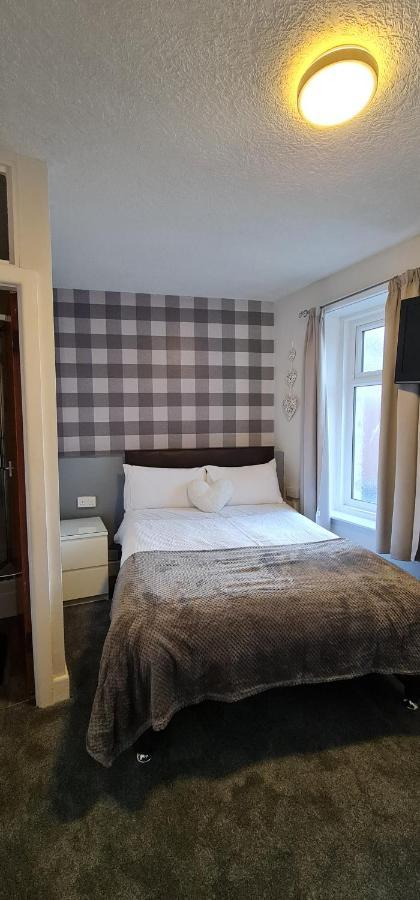 Ocean Bay Hotel Блекпул Екстериор снимка